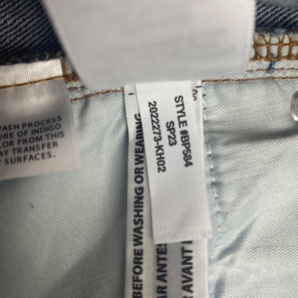 J.CREW - 9" Demi-boot crop Raw Hem Jeans Size 26 - Picture 7 of 8